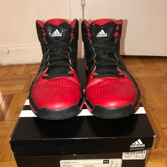 Adidas D Rose US 5 Youth - Picture 4 of 4